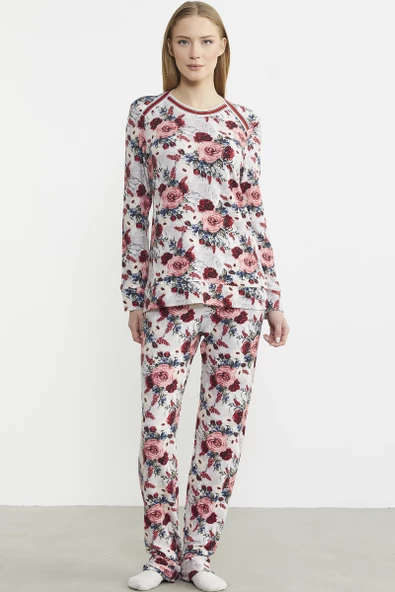 Çiçek Desenli Yumuşak Dokulu Pijama Takım - Kırmızı ürün görseli 1