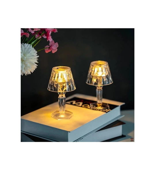 Küçük Boy Kristal Elmas Led Masa Lambası Pilli Projeksiyon Mini Şeffaf Abajur 12 Cm ürün görseli 1