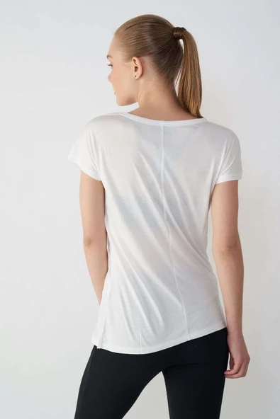 HUMMEL KADIN T-SHİRT 911318 - Resim 6