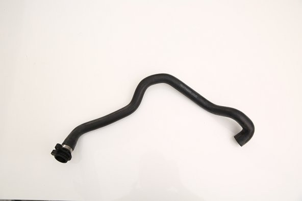 BMW E84 E85 E86 E87 E90 E91 E92 E93 TERMOSTAT HORTUMU 11537545890 ürün görseli 1