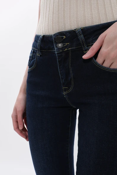 Kadın Çift Düğmeli Düz Jean Pantolon - Resim 8