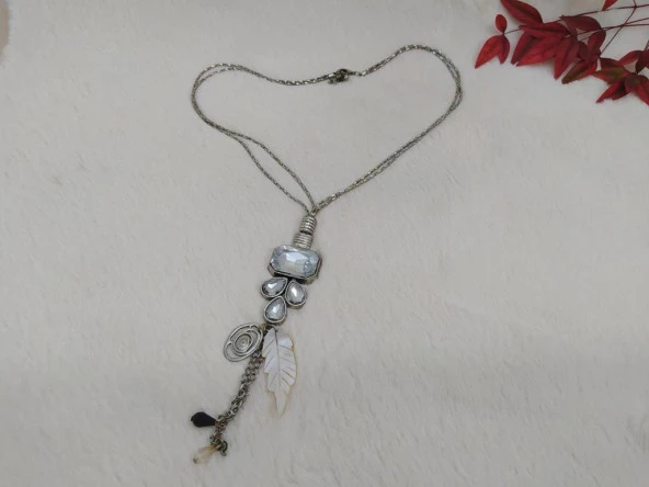 Otantik Swarovski Taşlı Çiçek Figürlü Sedef Tasarım Kolye ürün görseli 1