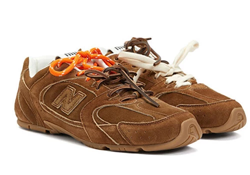 PTTAVM: New Balance 530 SL Miu Miu (full box)