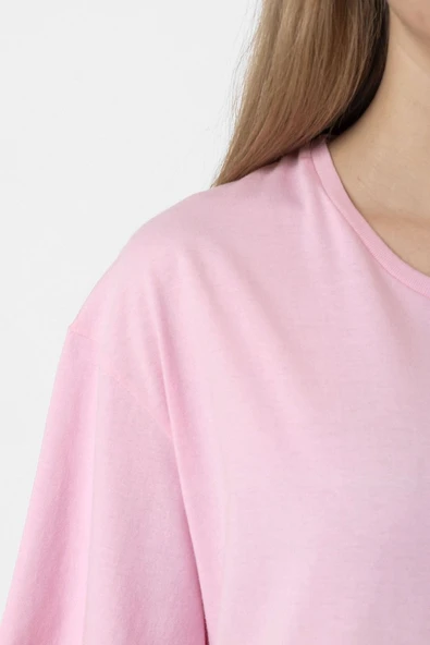 Beyblade Logo Pembe Kadın Oversize Tshirt - Resim 2