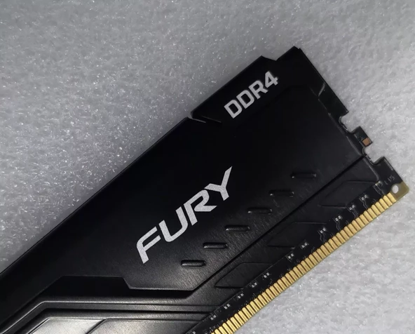 PTTAVM: Kingston 8GB DDR4 3200MHz Desktop DIMM RAM PC4-25600 1Rx8