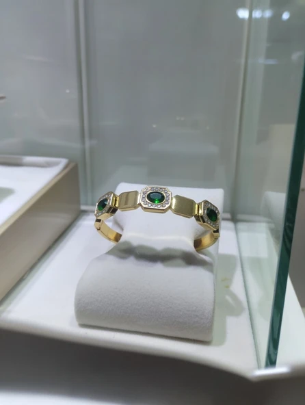 Jade'm Gold Paslanmaz Çelik Zirkon Taşlı Kelepçe ürün görseli 1