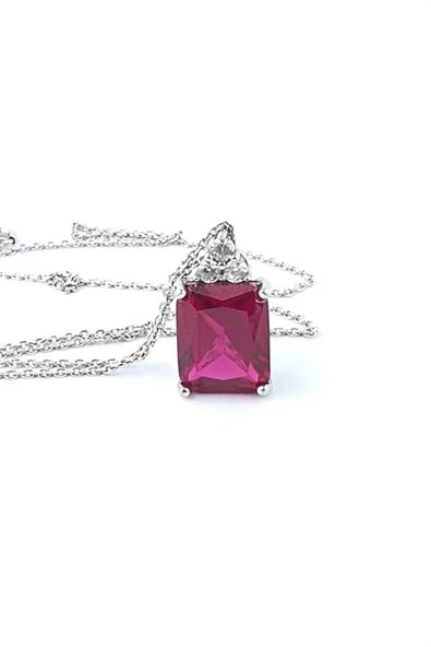 Sky Diamond Red Creative Rubies 925Ayar Gümüş Baget Tek Taş Kolye ürün görseli 1