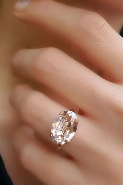 Şampanya Renkli 925Ayar Gümüş Üzerine Rose Altın Kaplama Swarovski Taşlı Ayarlanabilir Yüzük ürün görseli 1