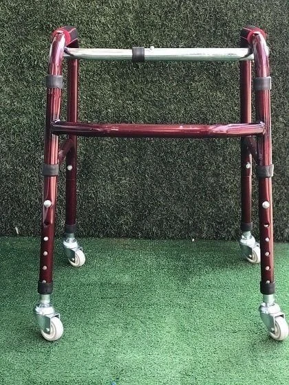 Medikaltec 4 Tekerli Pediatrik Walker ürün görseli 1