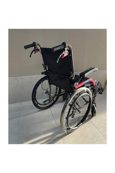 Medikaltec Comfort Plus Gk863laj-20 Jet Black Transfer Alüminyum Tekerlekli Sandalye ürün görseli 1