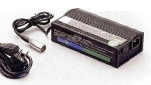 Medikaltec Akülü Sandalye Şarj Aleti Şarj Cihazı 5 Amper 24 Volt ürün görseli 1