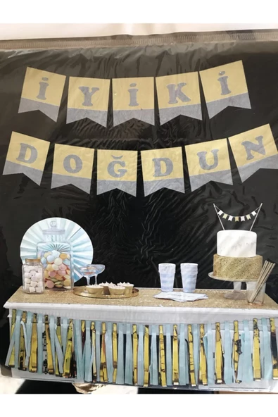 Pazariz Iyiki Doğdun Gold Gümüş Yazı Banner ürün görseli 1