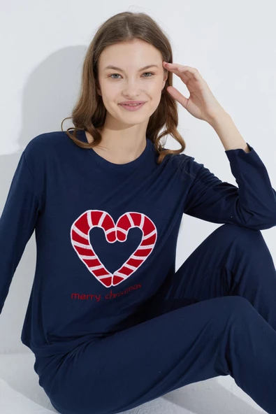 Siyah İnci lacivert kalp nakışlı Jogger Örme Pijama Takım ürün görseli 1