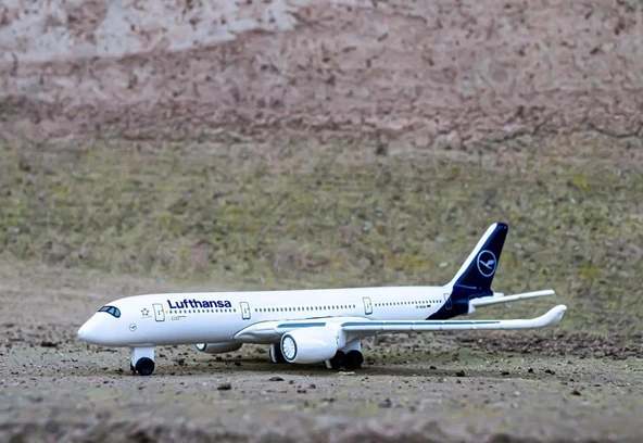 AIRPLANES A350-900 LUFTHANSA - Resim 7