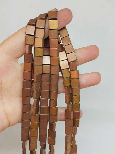 Hematit Taşı Kare Şekilli Dizi 3x8x8mm (54662) ürün görseli 1