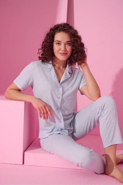 Kadın Önden Düğmeli Altı Uzun Çizgili Mavi Pijama Takımı ürün görseli 1