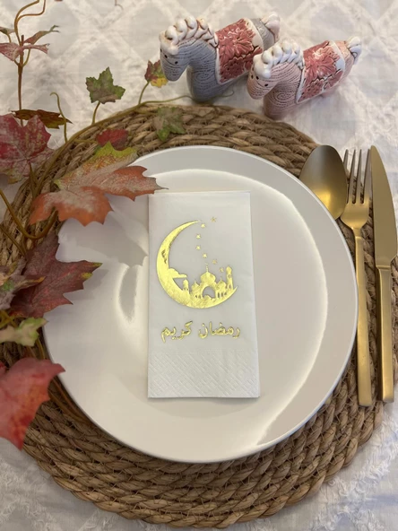 Gold Yaldızlı Beyaz Ay Desenli Arapça Ramadan Kerim Garson Katlama Peçete 16 lı ürün görseli 1