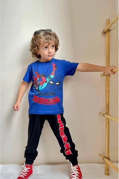 Marvel baskılı spiderman Süpermen  karakterli alt üst erkek çocuk aşofman takım ürün görseli 1