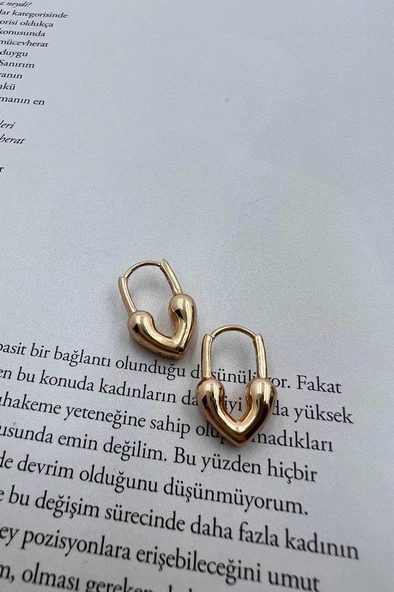 JESSİCA (ALTIN KAPLAMA KALP KÜPE) ürün görseli 1
