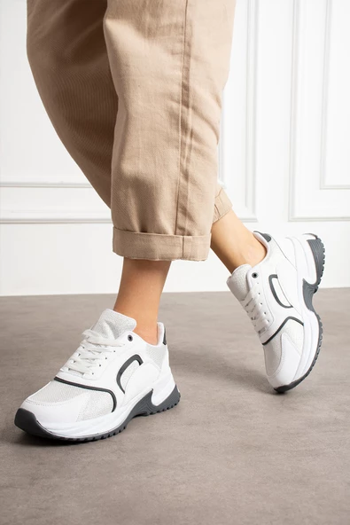 Beyaz Gri Rahat Kalıp Kadın Sneaker - Resim 3