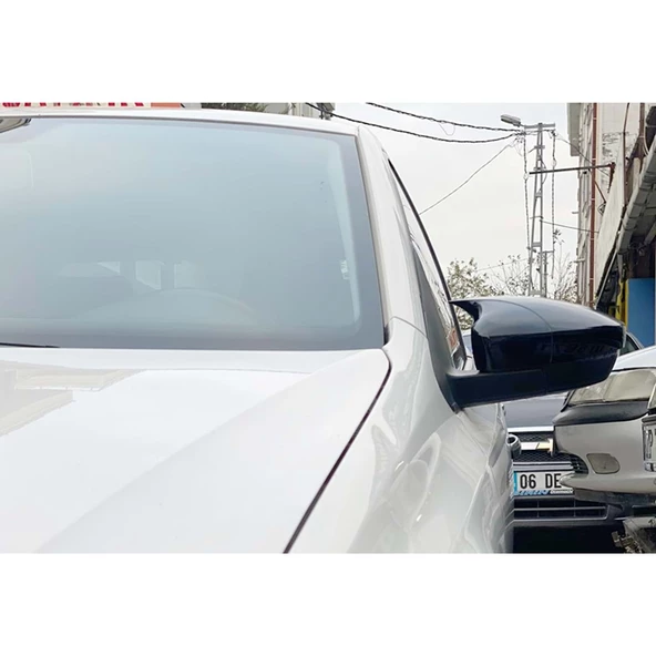 Polo Mk5 Batman Ayna Kapağı Piano Black / 2009-2017 ürün görseli 1