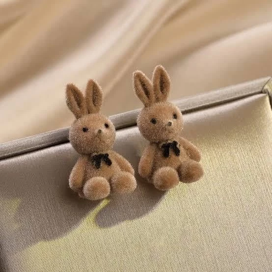 Kadın Özel Tasarım Tavşan Model Küpe ürün görseli 1