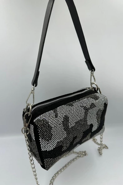 Taş İşlemeli Zincir Askılı Çanta 20x30 cm ürün görseli 1