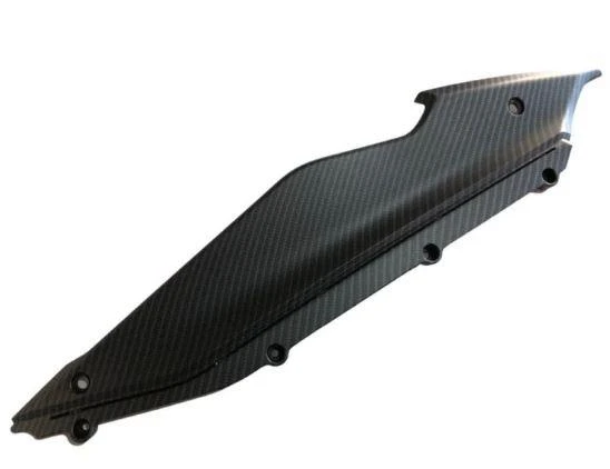 CFMOTO SR250 ÖN PANEL SAĞ ÜST KARBON ORJİNAL ürün görseli 1