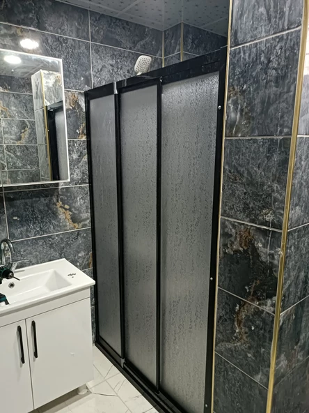 Teknesiz Duşakabin Siyah Profil Plastik Camlı ND426 ürün görseli 1