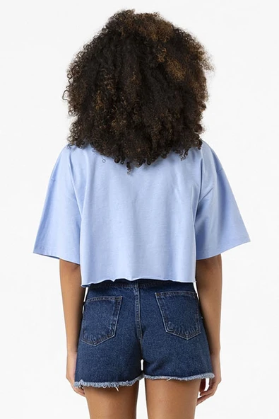 Mr Beast Lettern Bebe Mavi Kadın Crop Tshirt - Resim 4