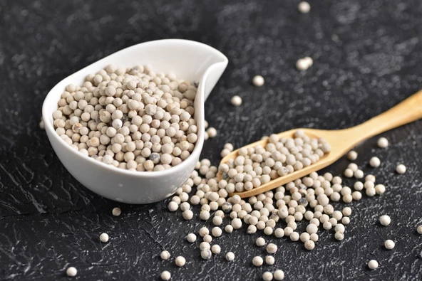 Beyaz Karabiber 500 gr ( Elenmiş, Iri Taneli, Katkısız ) ürün görseli 1