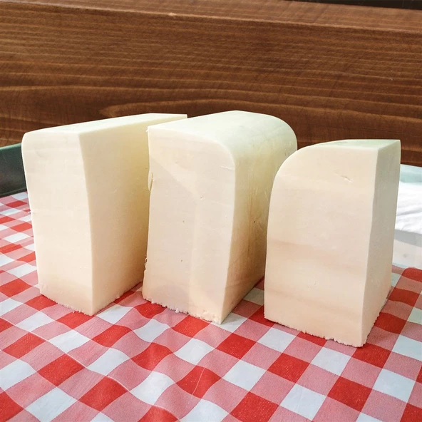 Tam Yağlı Tostluk Mihaliç Peyniri 500Gr Vakumlu Paket ürün görseli 1