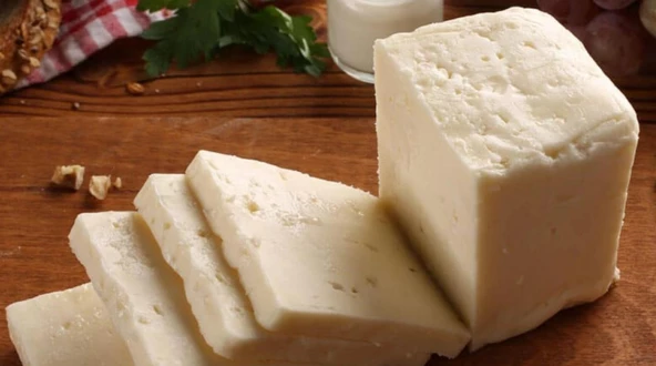 Tam Yağlı Olgunlaştırılmış Ezine Koyun / İnek Peyniri / Sert 500Gr Vakumlu Paket ürün görseli 1