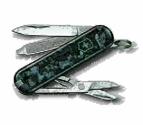 Victorinox 0.6223.942 Klasik 58 MM Lacivert Kamuflaj Çakı ürün görseli 1