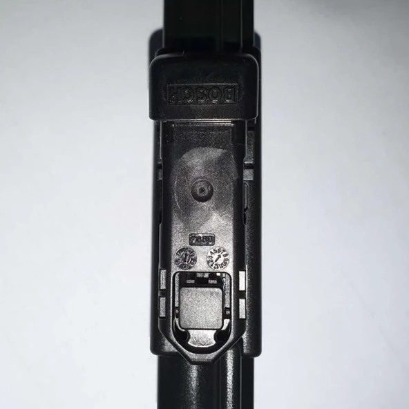 Volkswagen Polo Ön Cam Sileceği (2010-2015) 1.4, 1.2, 1.0, 1.4TSI, 1.6 TDI, 1.2 TSI, 1.2 TDI 6R1955425A ürün görseli 1