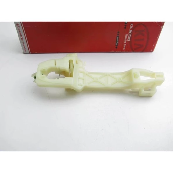 Kia Rio Kapi Kolu Ön Diş (2012-2016) 1.4, 1.2, 1.4 CRDI 826651W000 ürün görseli 1