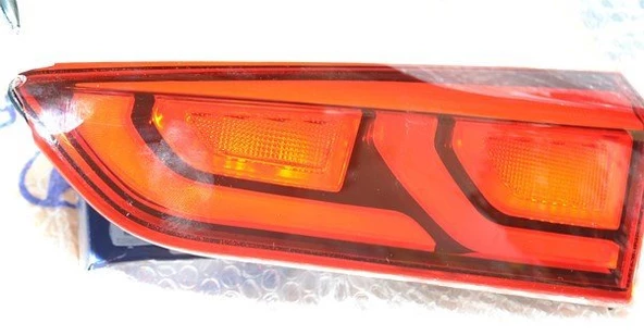 Hyundai İ20 Sağ Stop İç Taraf (2015-2018) 1.2, 1.4, 1.0, 1.4 CRDI, 1.1 CRDİ 92404C8000 ürün görseli 1