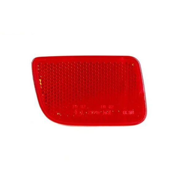Renault Master Arka Tampon Reflektörü (2008-2021) 2.3 DCI 8200152642 ürün görseli 1