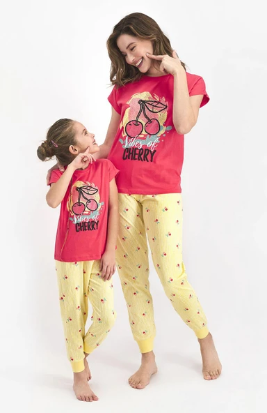 Roly Poly 2410 Kadın Vibes Of Cherry Nar Çiçeği Kısa Kol Pijama Takımı ürün görseli 1