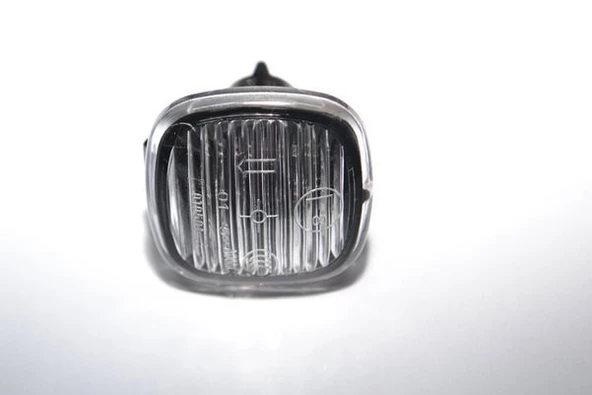 Seat İbiza Çamurluk Sinyali (1999-2002) 1.6, 1.4, 1.9 TDI 1U0949127B ürün görseli 1
