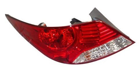 Hyundai Accent Sağ Stop (2011-2017) 1.4, 1.6 CRDI 924011R020 ürün görseli 1