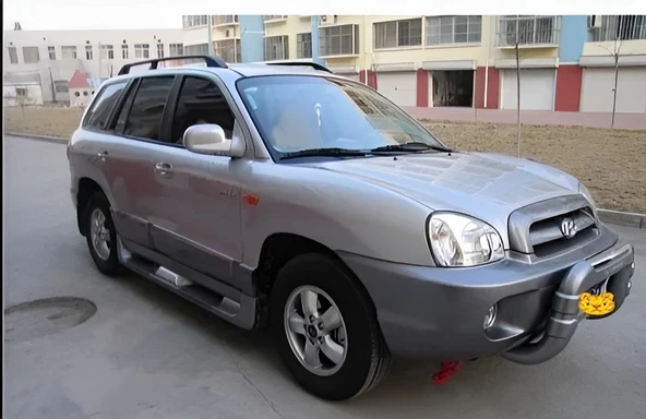 Hyundai Santa Fe 2004-2006 Uyumlu Oe Style Gri Yan Basamak (İthal) ürün görseli 1