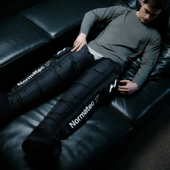 Hyperice Normatec Premier Bacak Masaj Aleti - Resim 5