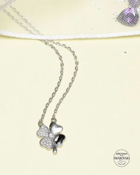 Swarovski Taşlı Mineli Yonca Model Kadın Gümüş Kolye - Resim 3