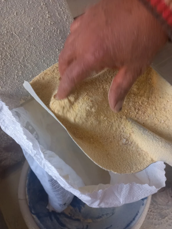 Köy değirmen mısır unu (1 kg) - Resim 2
