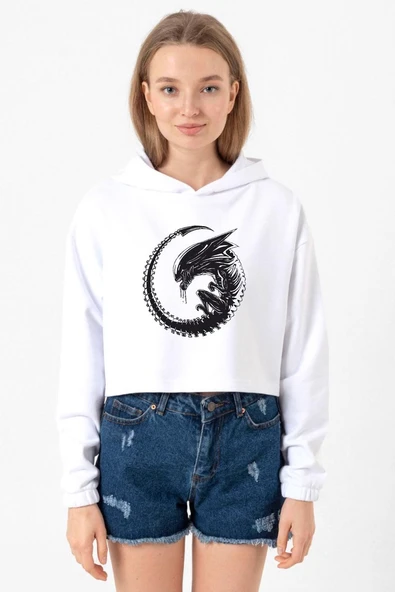 Allien Xenomorph Beyaz Optik Kadın Crop Kapşonlu ürün görseli 1