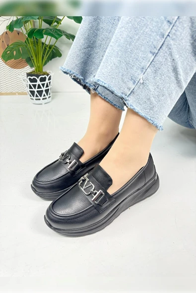 Günlük Kadın Loafer V Tokalı Kalın Topuklu Tırtıklı Tabanlı Oval Burunlu Makosen Ayakkabı 7697 ürün görseli 1
