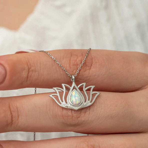 Gümüş Beyaz Opal Taşlı Lotus Kadın Kolye SL8180 ürün görseli 1