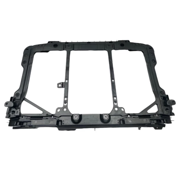 PANEL MAZDA 3 13-16 ÖN ürün görseli 1