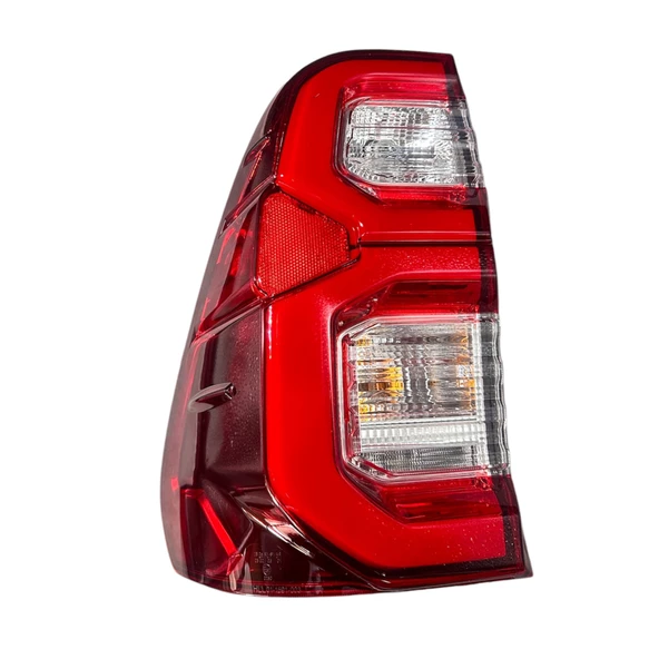 STOP HILUX 21-24 LH (DUYLU/LEDLİ) ürün görseli 1